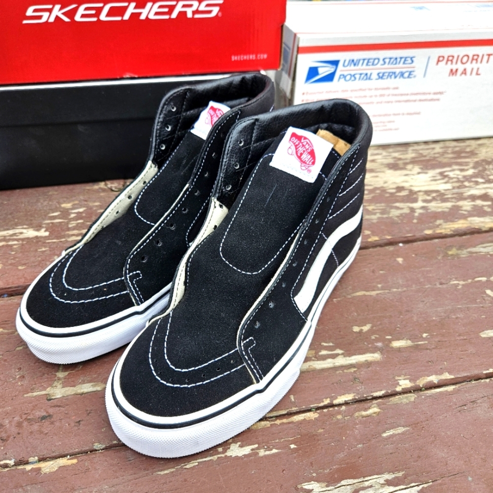 Vans Black High-Top Men's Shoes - Picture 2 of 16